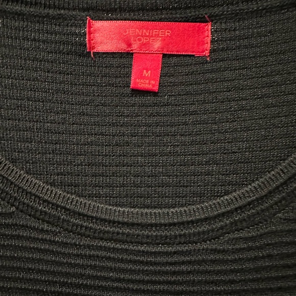 Black Long Sleeved Ribbed Dress: Jennifer Lopez Women’s Size Large - Picture 3 of 4